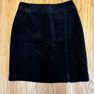 GAP Velvet Mini Skirt Black Size 1